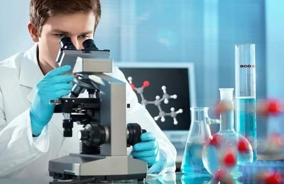 What is a DMLT Course? Complete Guide for Students 2026