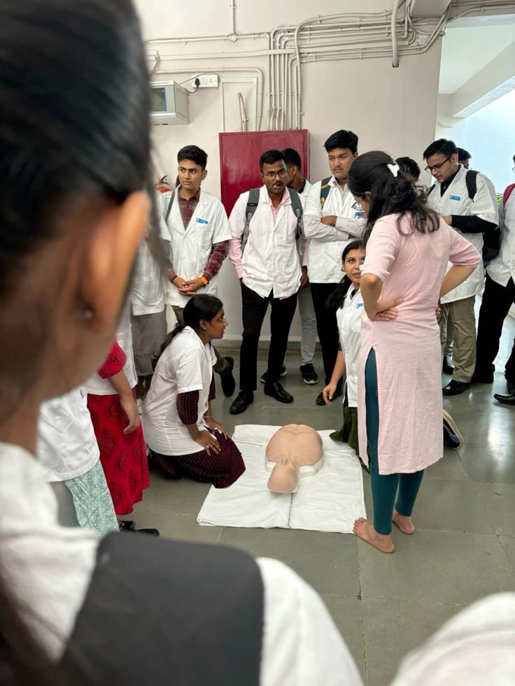 BEST NURSING COLLEGE IN BARASAT FOR ANM